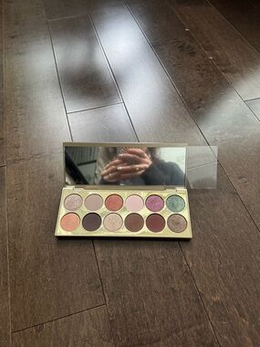 Stila Eyeshadow Palette - After Hours